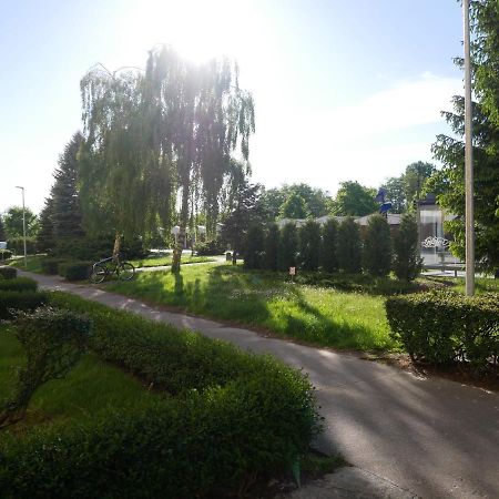 Апартаменты Apartament Waves & Sun Колобжег Экстерьер фото