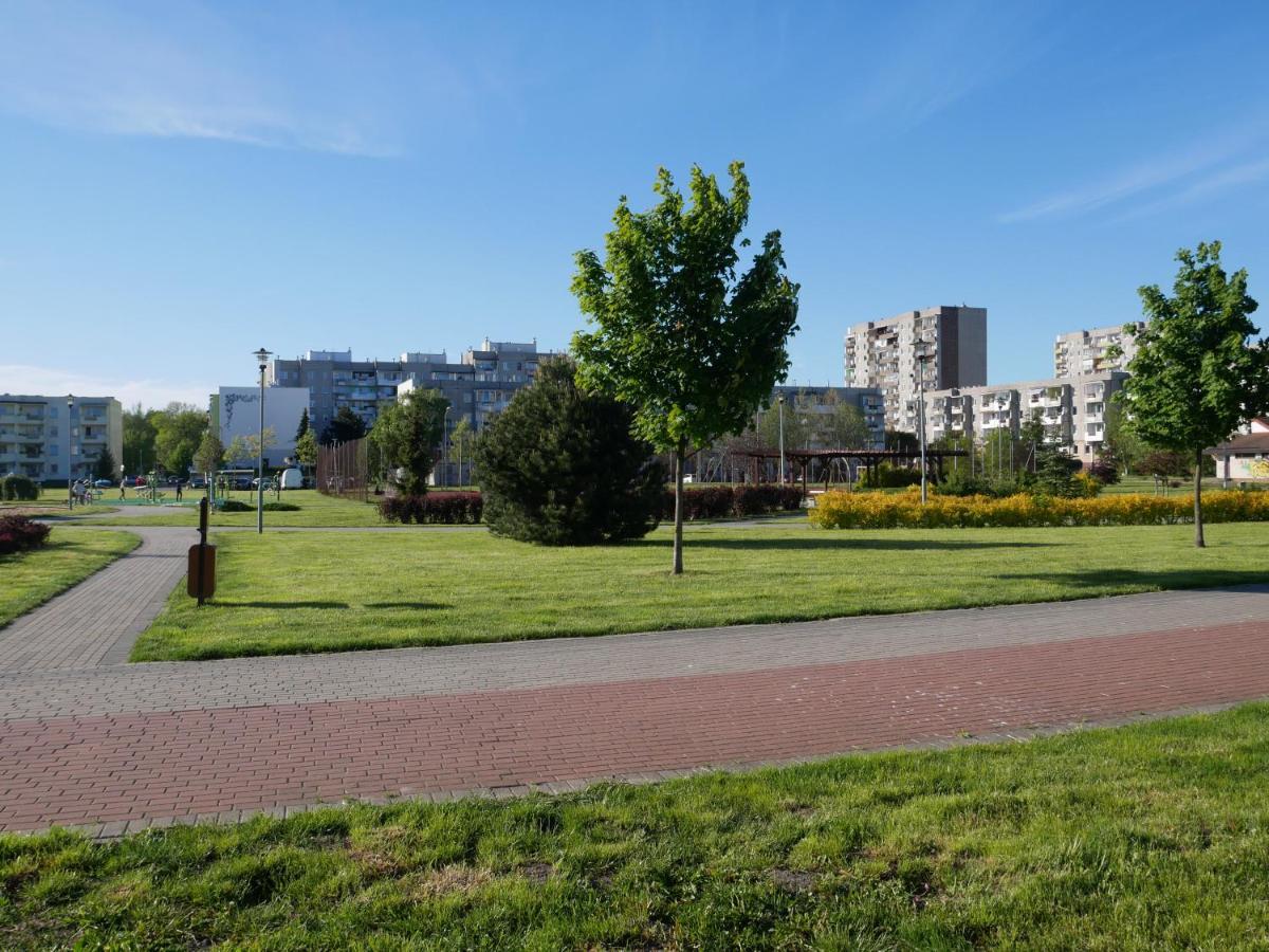 Апартаменты Apartament Waves & Sun Колобжег Экстерьер фото
